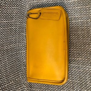 Vintage Coach Chunky Pouch #7165